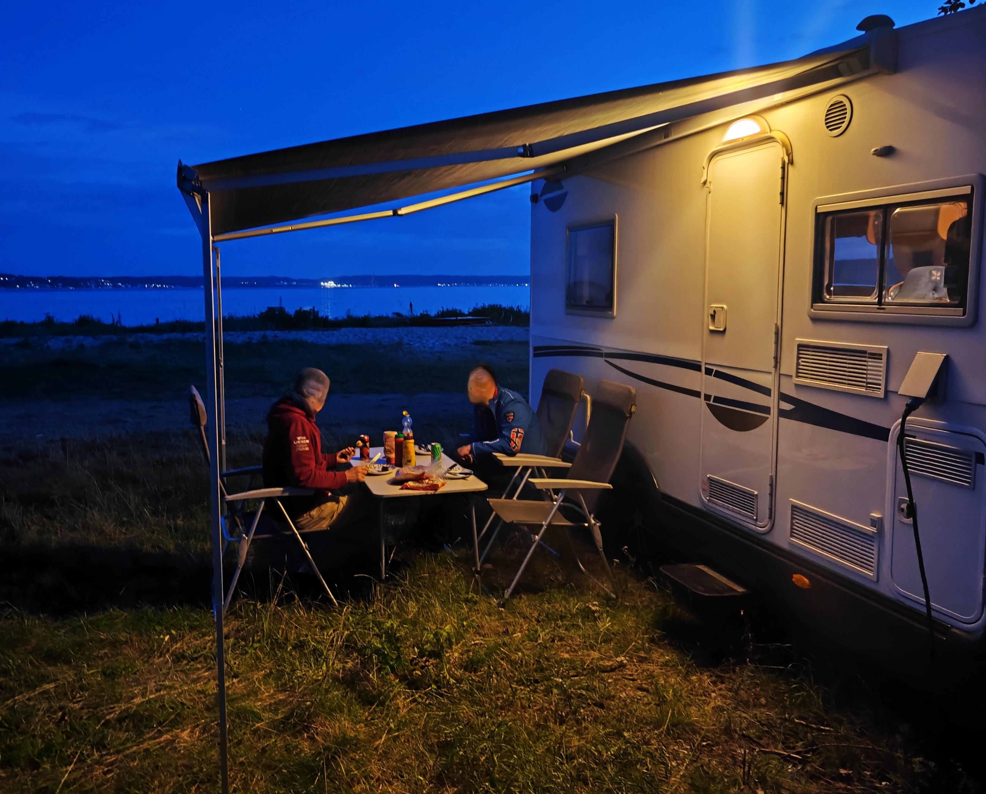 Low Budget Camper